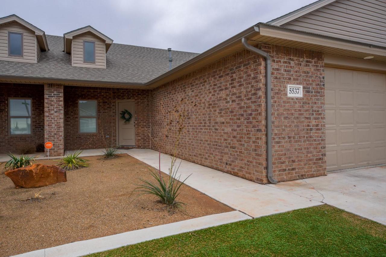 Luxury Lubbock Home Retreat Near Texas Tech Екстериор снимка